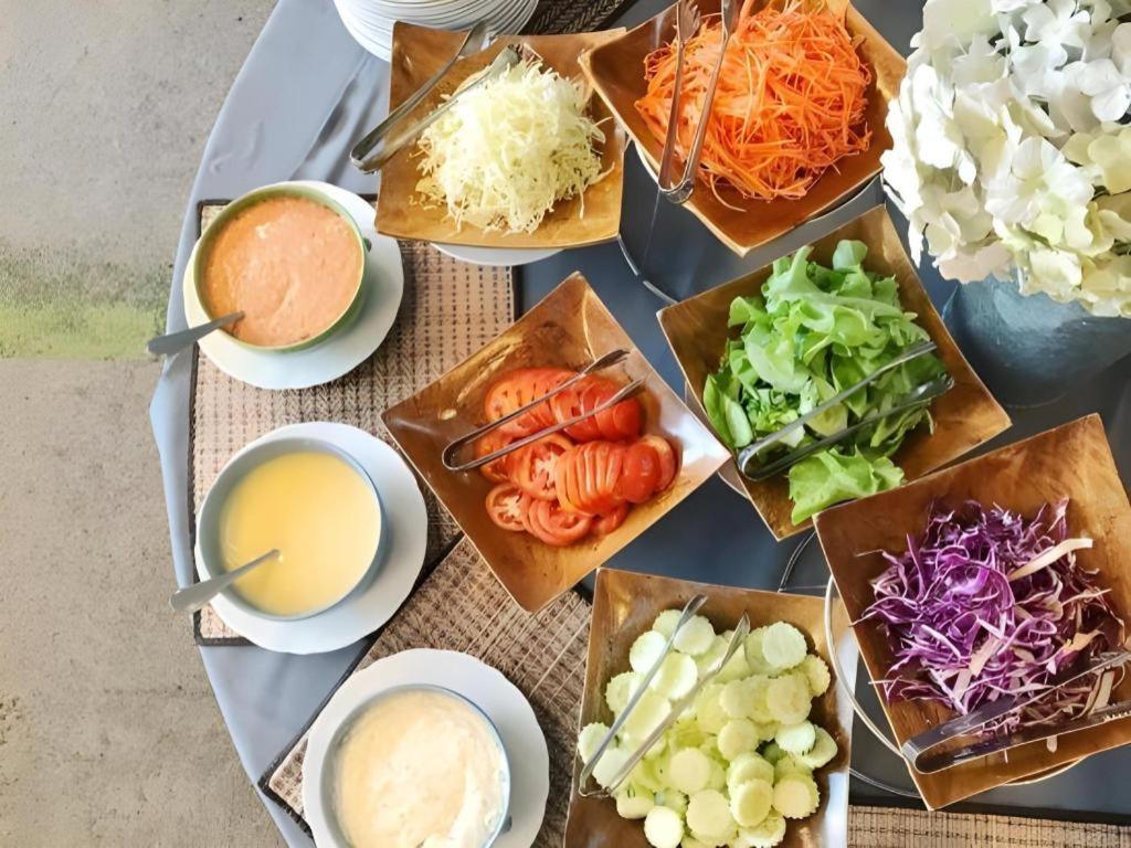 Clef Hotel Bangkok Ngoại thất bức ảnh